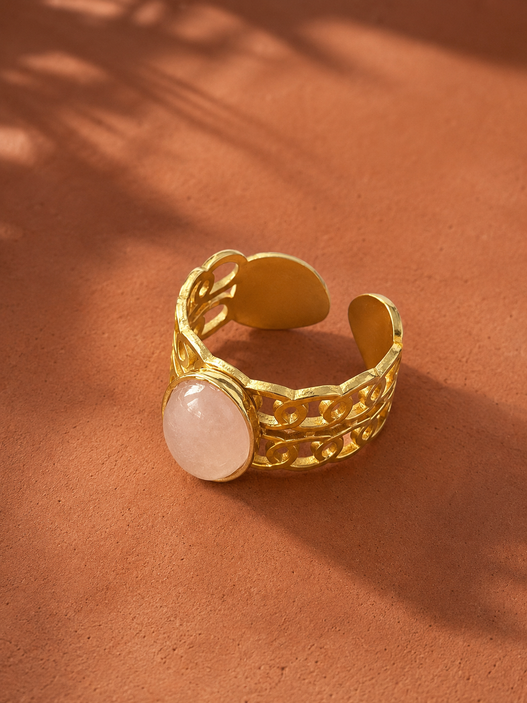 Bague ROSALIE — Quartz Rose & Or 24k | Univers Féminin
