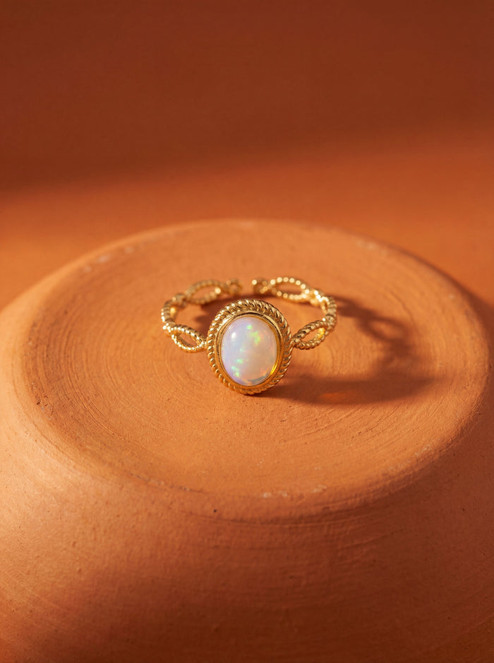 Bague Saint Germain | Pierre Naturelle Torsadée Plaquée Or – Univers Parisienne Chic