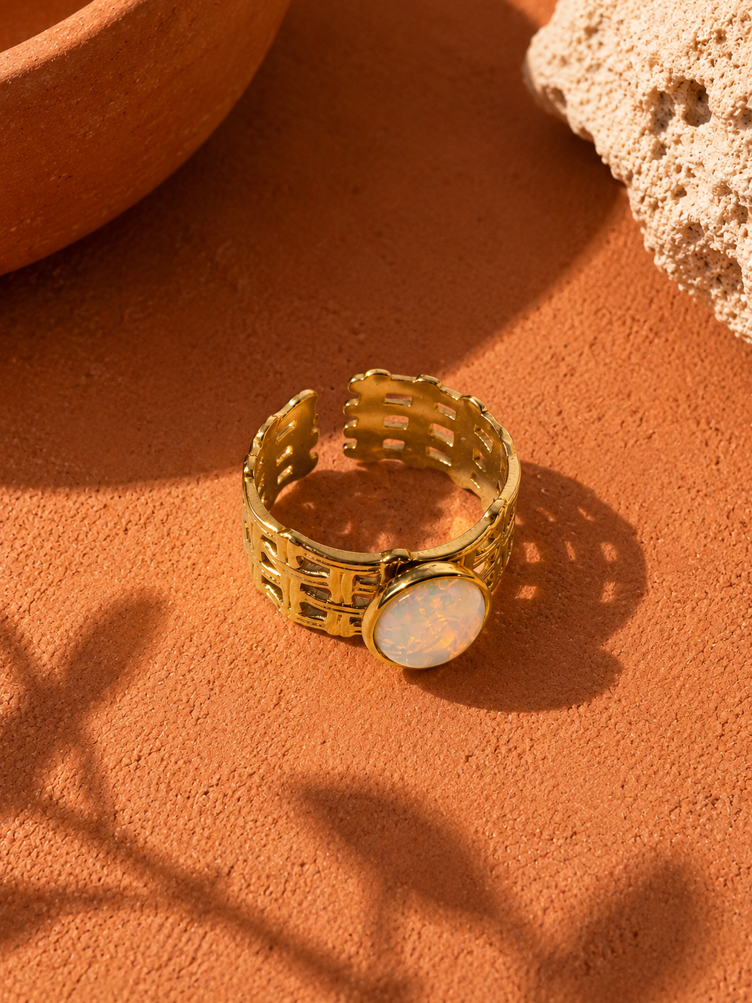 Bague AURÉLIA — Opale & Or 24k | Univers Aquatique