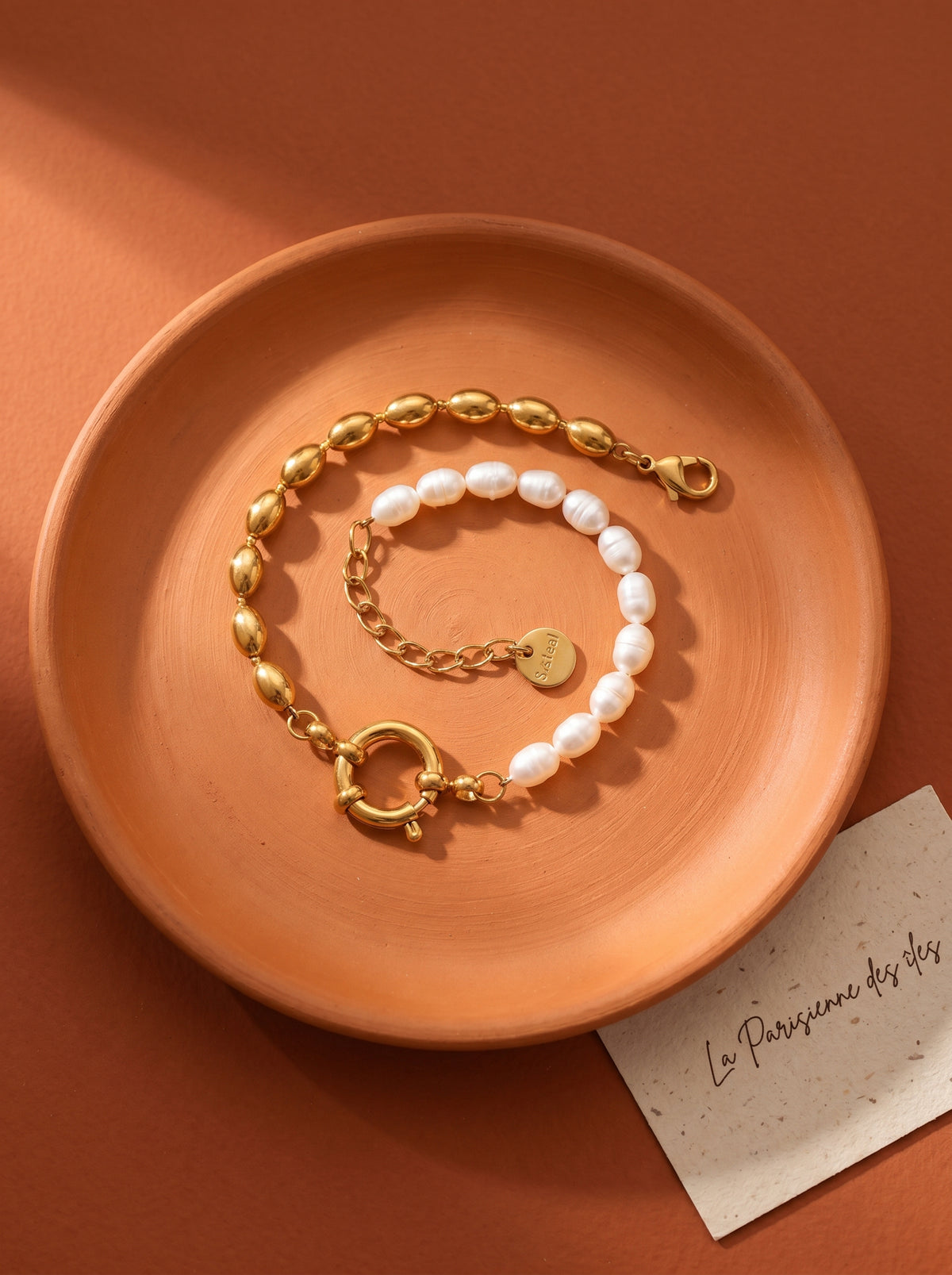 Bracelet Boulogne | Duo Perles d'Eau Douce & Chaîne Dorée – Univers Parisienne Chic
