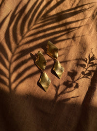 LADY PARIS – Boucles d'oreilles Losange Oversized Déstructurées