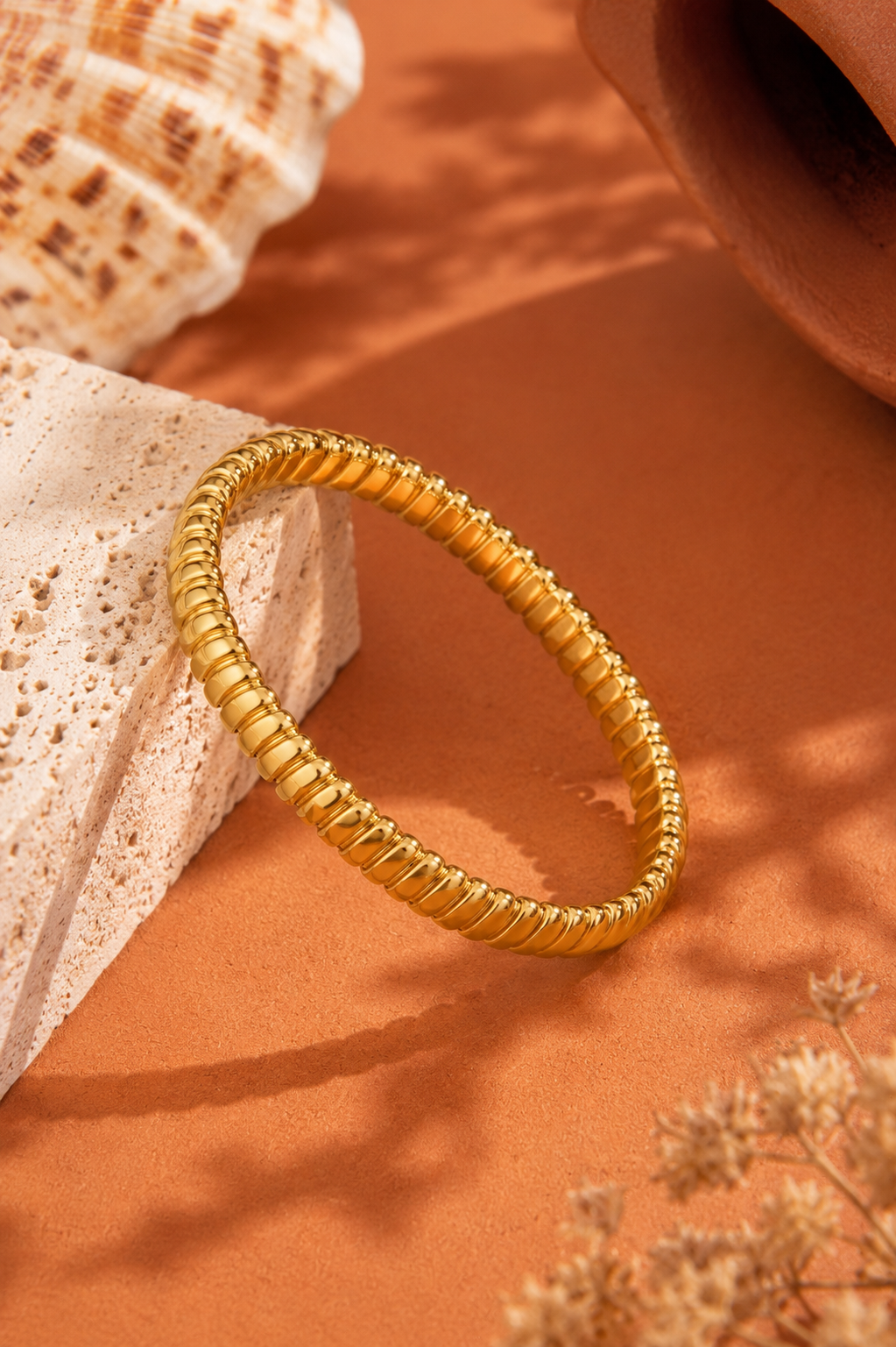Bracelet The Chic | Jonc Tubogas Plaqué Or 24K – Univers Parisienne chic
