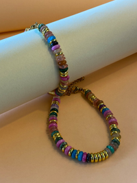 Bracelet réglable pierres heishis multicolore