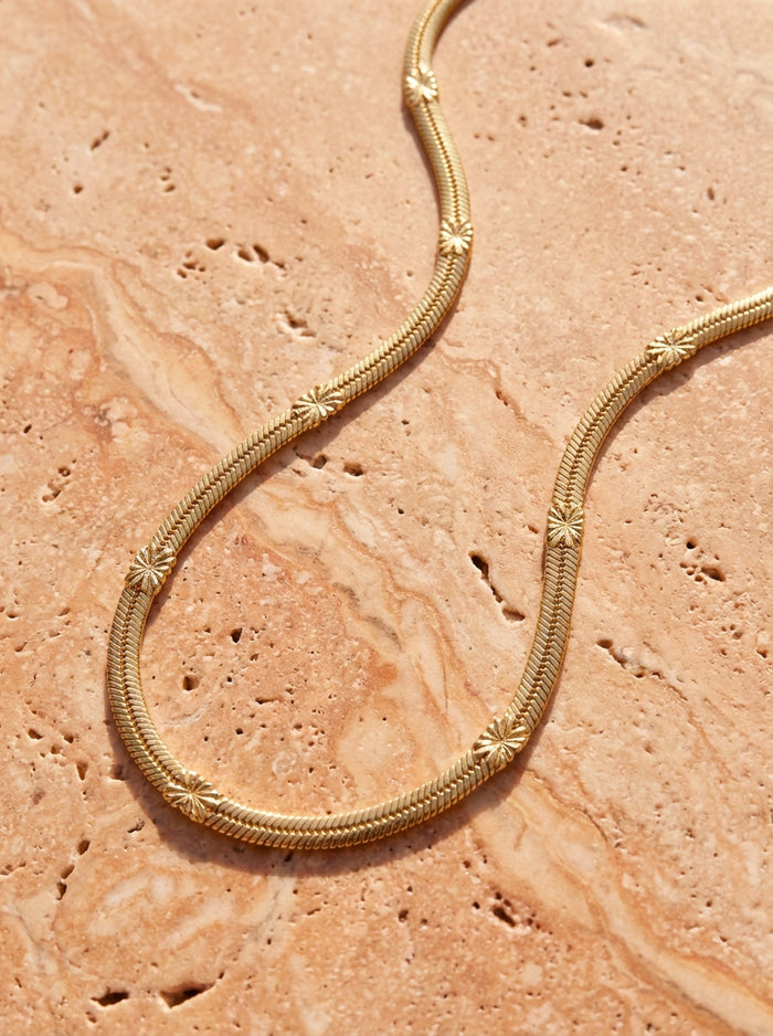 collier chaine serpent en acier inoxydable martelée