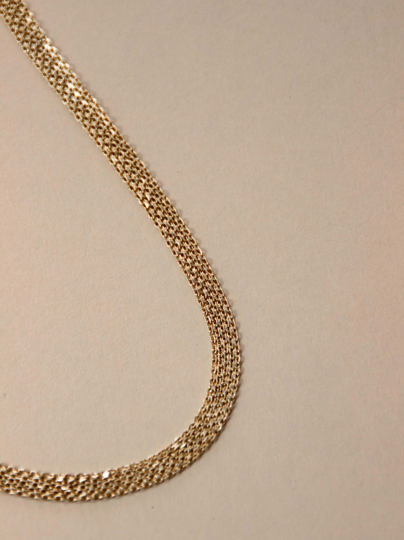 collier chaine large serpent élégance